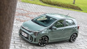 Kia 小改款 Picanto 試駕｜時尚新裝更為討喜，配備滿載依舊超值！