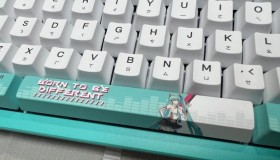 開箱趣 – 初音聯名版 TUF K3 GEN II 電競鍵盤