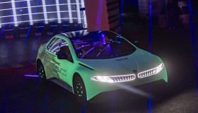 【採訪】BMW Vision Driving Experience 測試車上海現身，超級大腦掌控 1800 kgm 扭力精準展演！