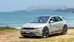 Hyundai Ioniq 5 小改款試駕｜外型出眾無疑，內在、續航更進化！